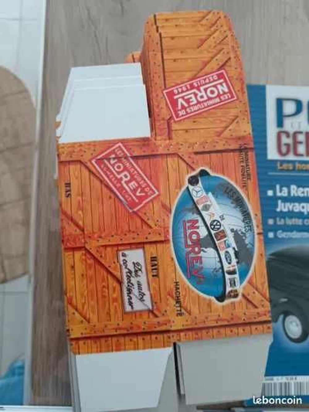 Fascicules et boites collection Police / Gendarmerie 