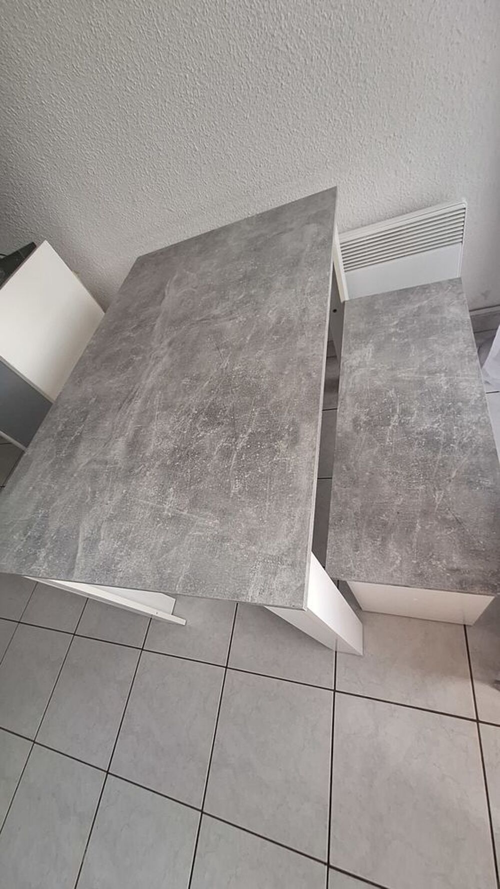 Table avec 2 bancs + meuble TV Meubles