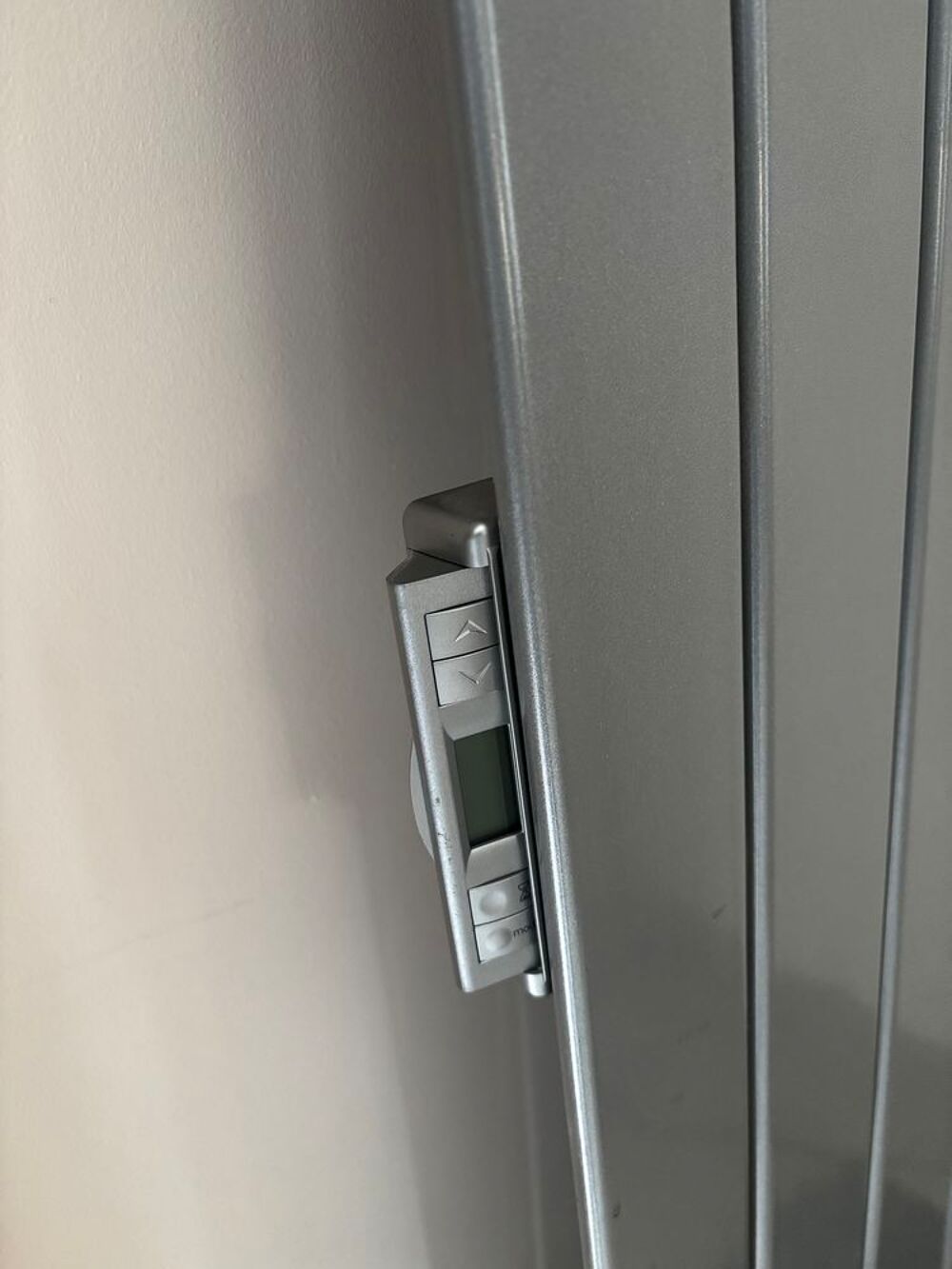 Acova FASSANE PREMIUM Vertical 1500 W (r&eacute;f THXP150-180LF) Bricolage