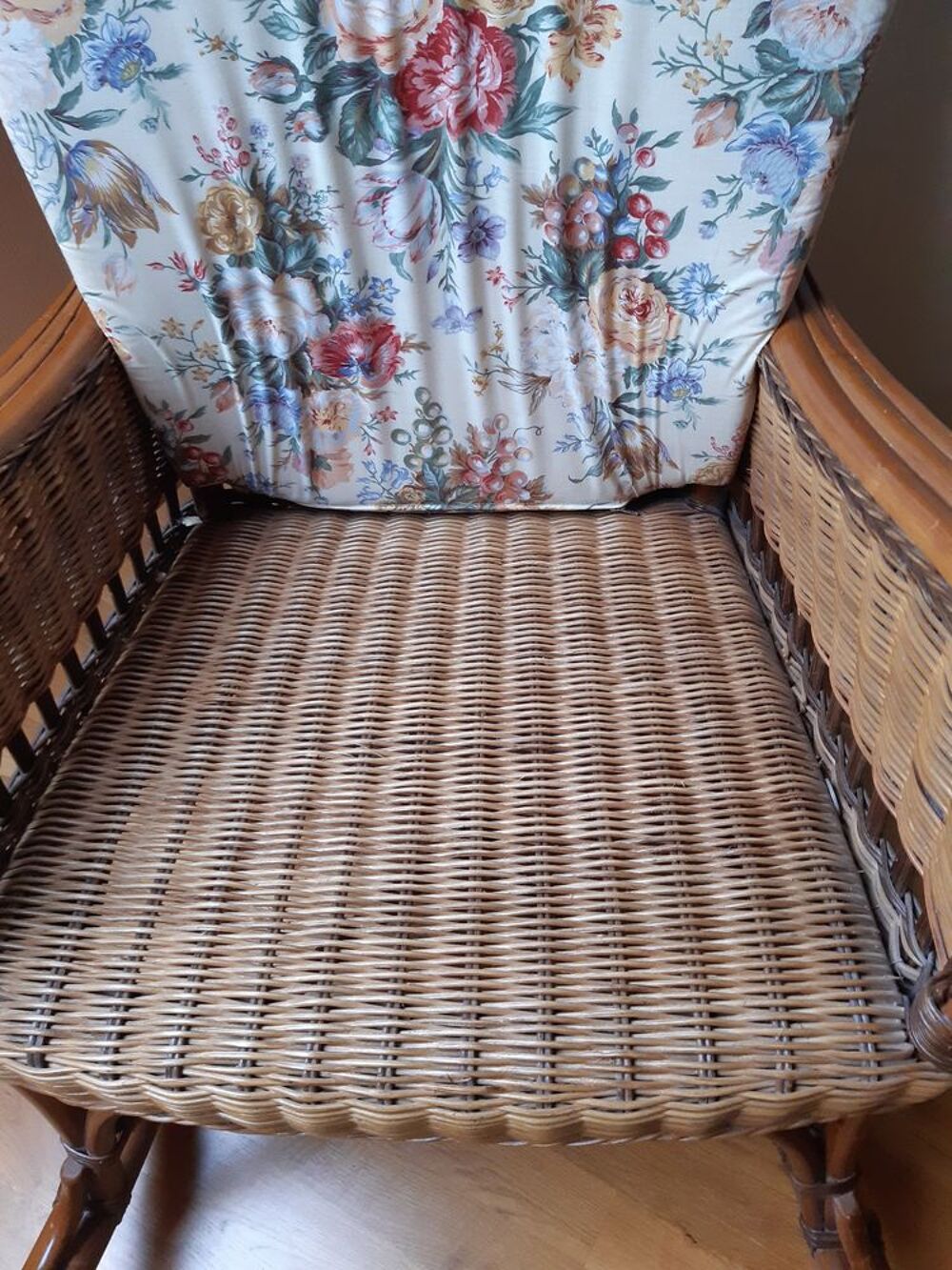 ROCKING CHAIR Meubles