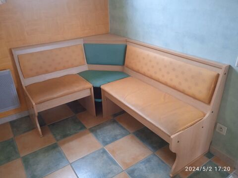 BANQUETTE D ANGLE
0 Laudun-l'Ardoise (30)