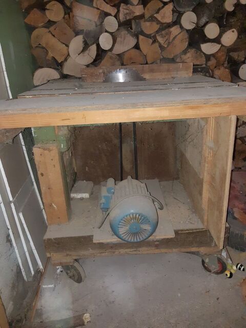 Scie circulaire 300 Manonviller (54)