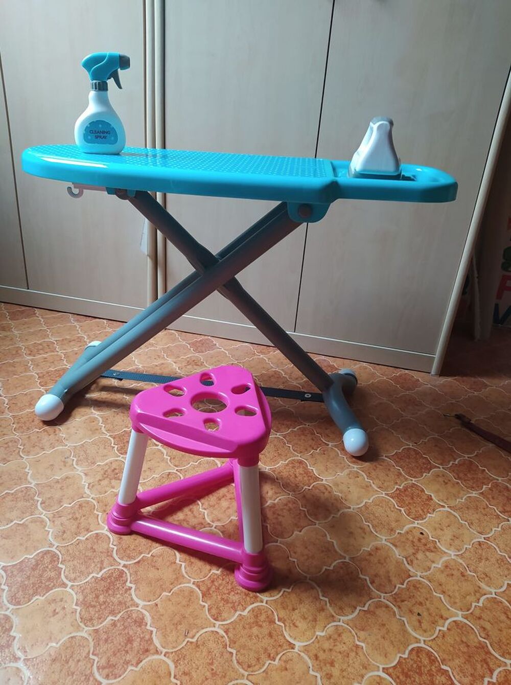 Table &agrave; repasser Jeux / jouets