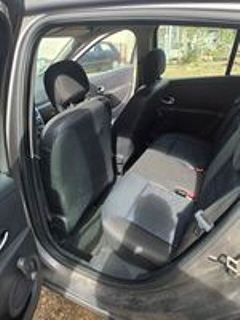 Clio III Clio 1.5 dCi 105 eco2 Dynamique 2008 occasion 03100 Montlu&ccedil;on