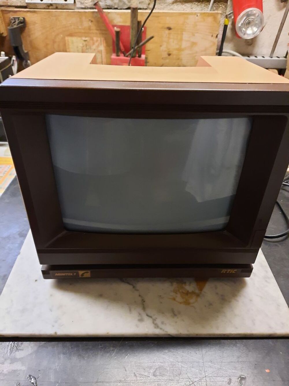 MINITEL ann&eacute;e 1999 Téléphones et tablettes