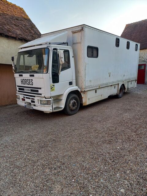 Camion porteur a vendre occasion top