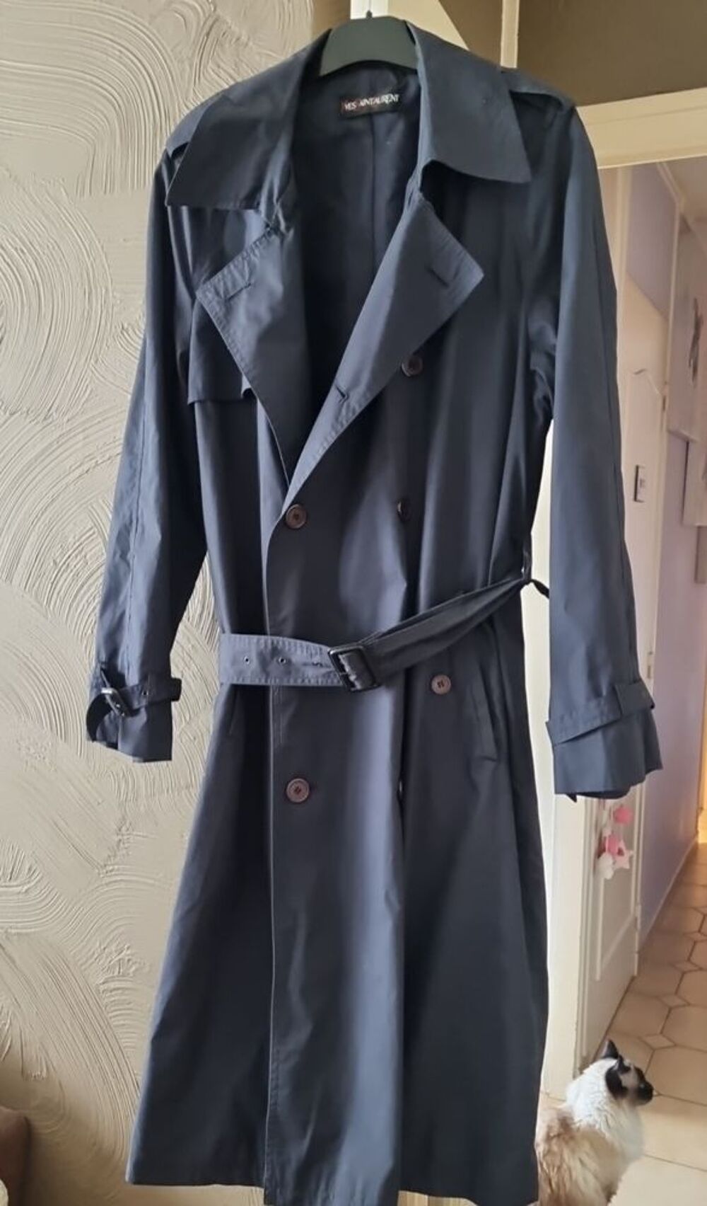 Trench homme Taille L. Yves Saint Laurent. Vtements