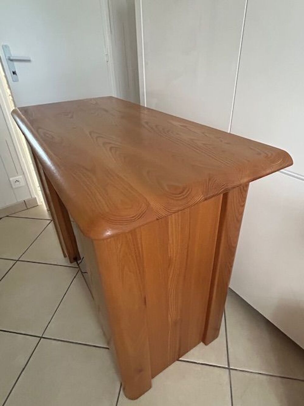meuble en orme Meubles
