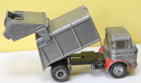 CIJ JRD Berliet Gak Benne a ordures vorax 25 Issy-les-Moulineaux (92)