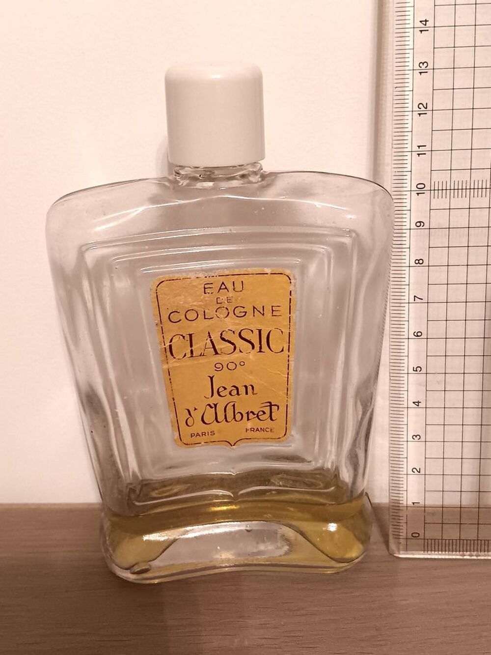 Parfum Classic Jean D'Albret ancien flacon Eau de cologne 