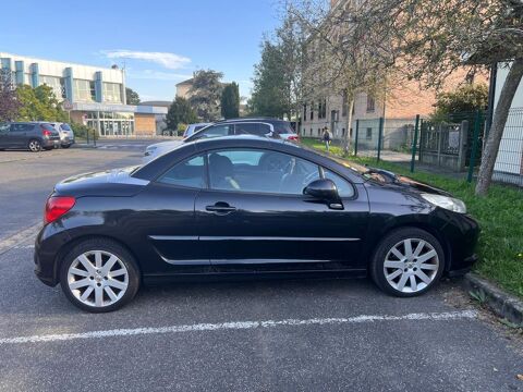 Peugeot 207 cc 1.6 VTi 16V 120ch Feline