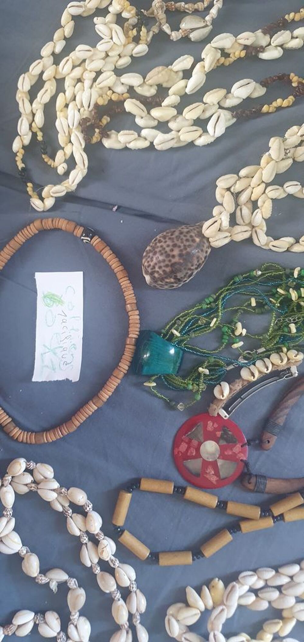 Je mes bijoux de 20 eur &agrave; 70 euros Bijoux et montres