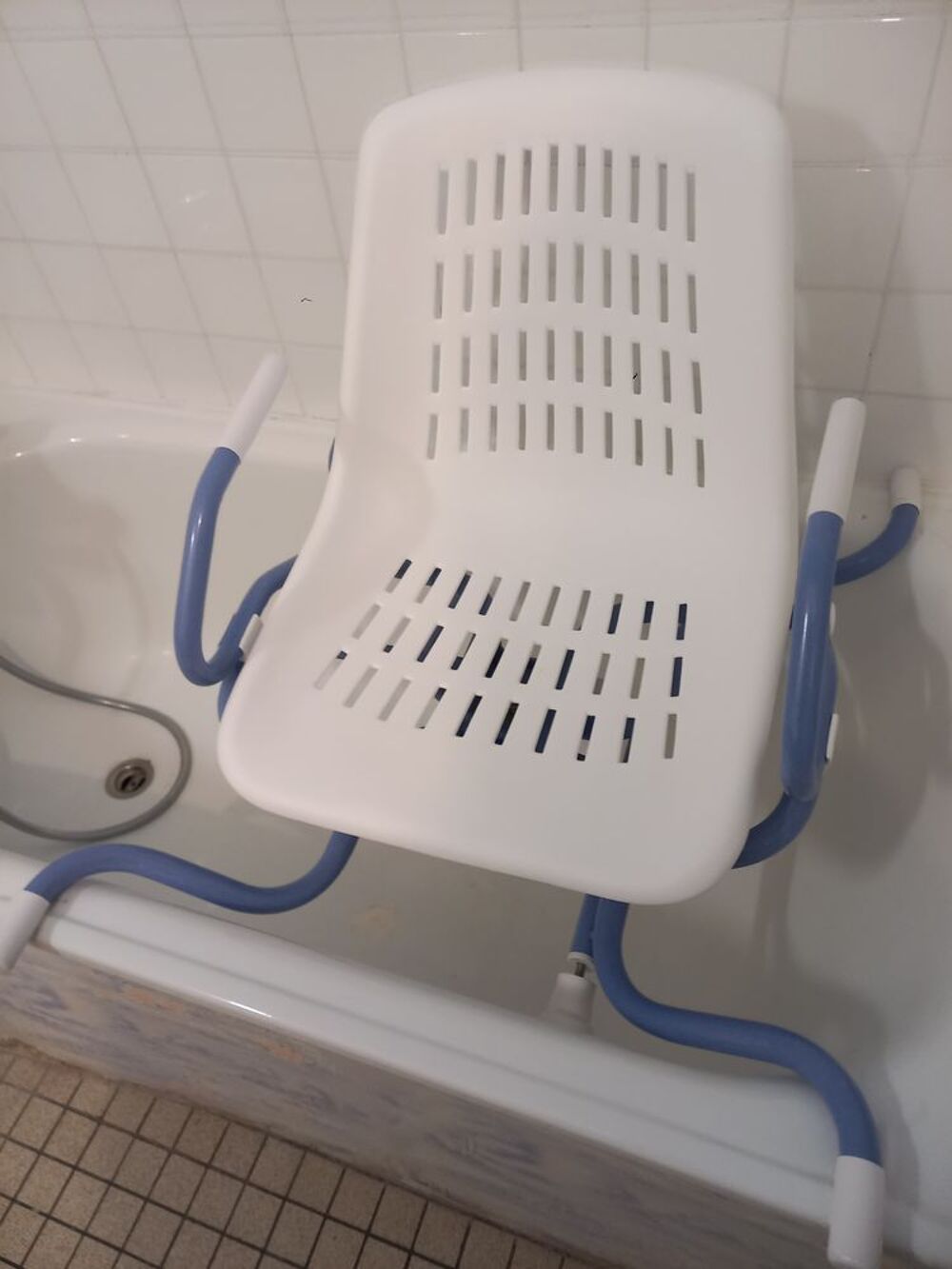 Si&egrave;ge de bain pivotant spidra 600 Meubles