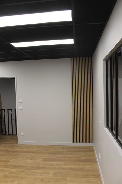  Atelier  louer 1 pice 100 m