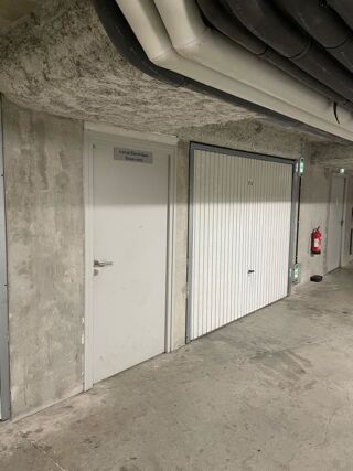  Parking / Garage  vendre 13 m