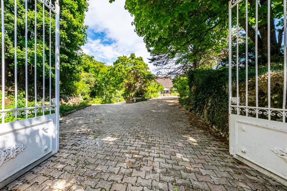 � vendre  Maison Chen�ve (21300)