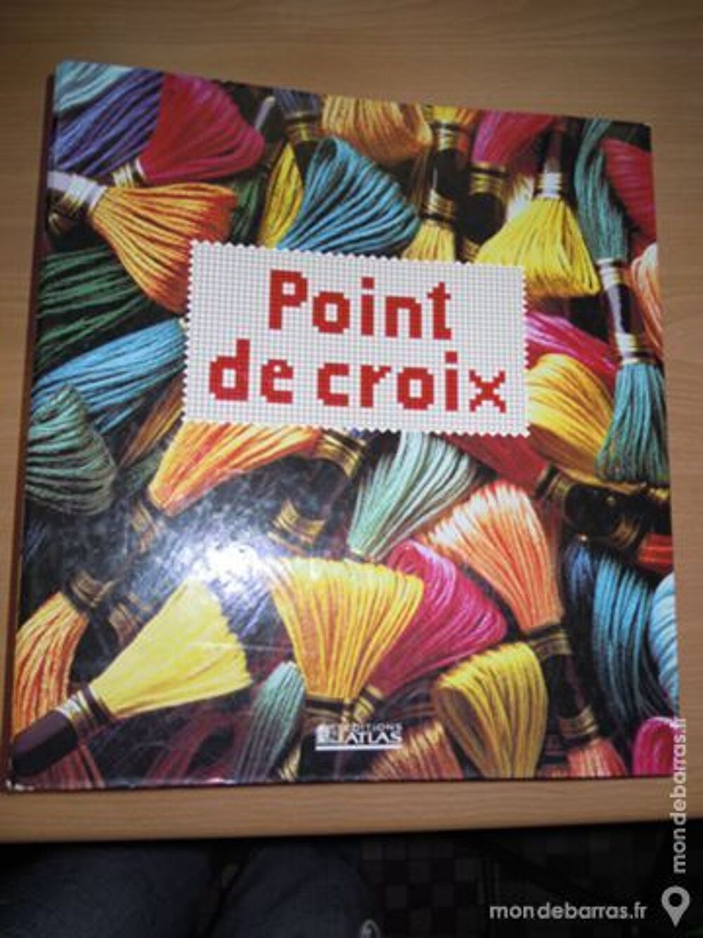 Classeur de broderie 1 Livres et BD