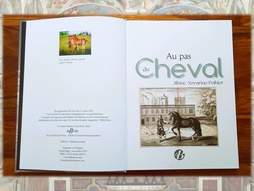 Au pas du cheval - Le cheval &agrave; travers les textes d'auteurs Livres et BD