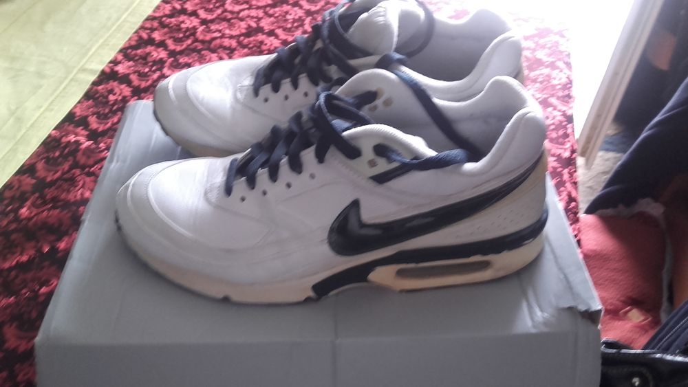 Basket air max Nike et adidas homme Chaussures