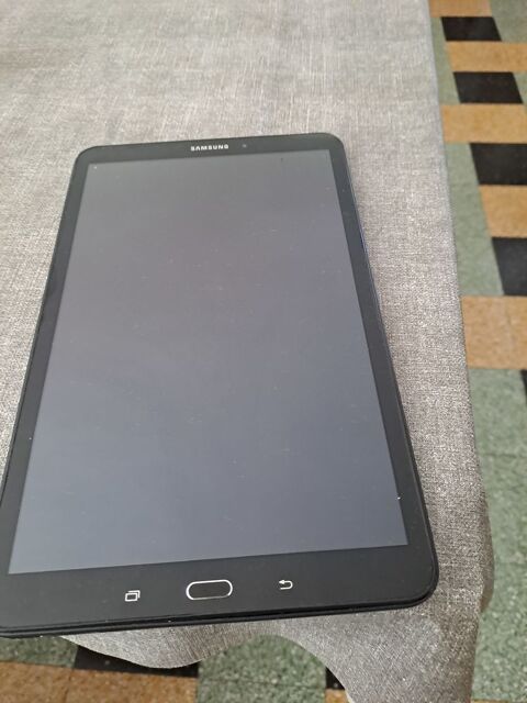 Tablette samsung A6 50 Fontaine-au-Pire (59)