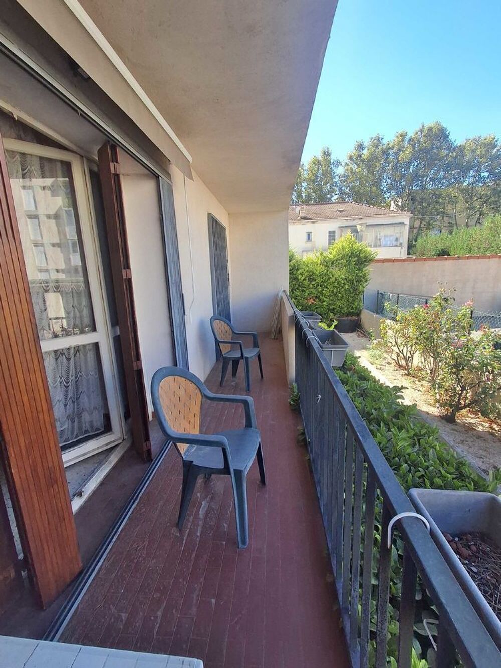 Vente Appartement appartement de type 3 avec terrasse et cave-résidence de standing Marignane
