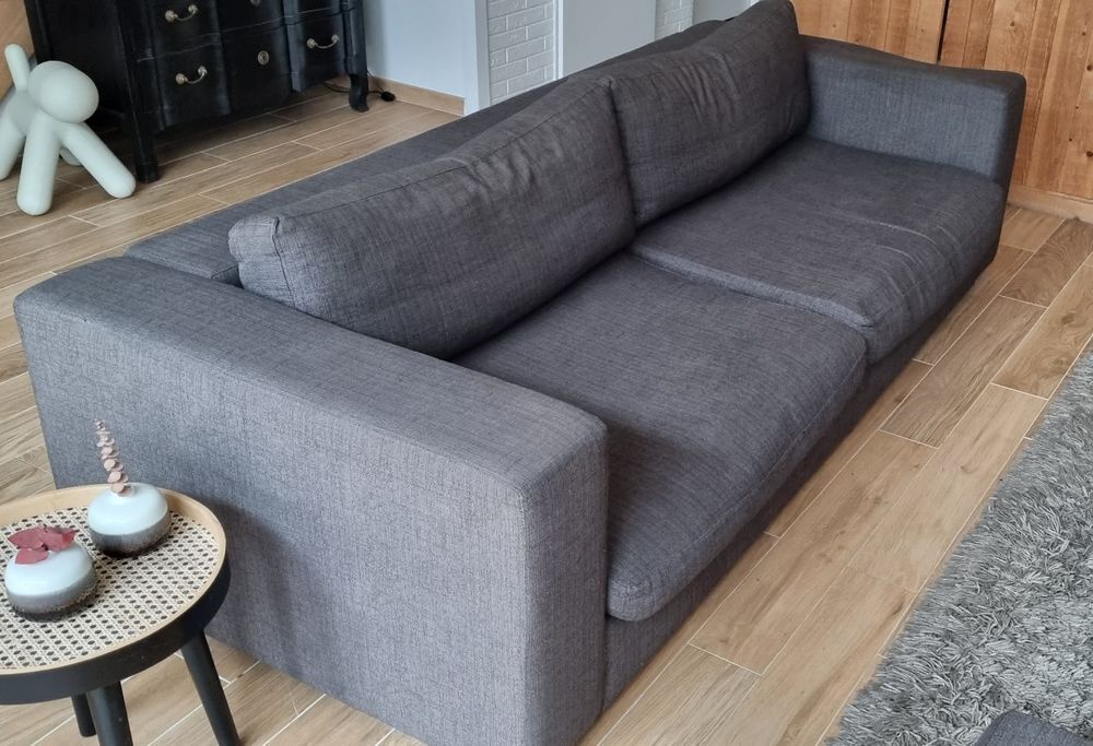 Canap&eacute; et pouf BO Concept Meubles