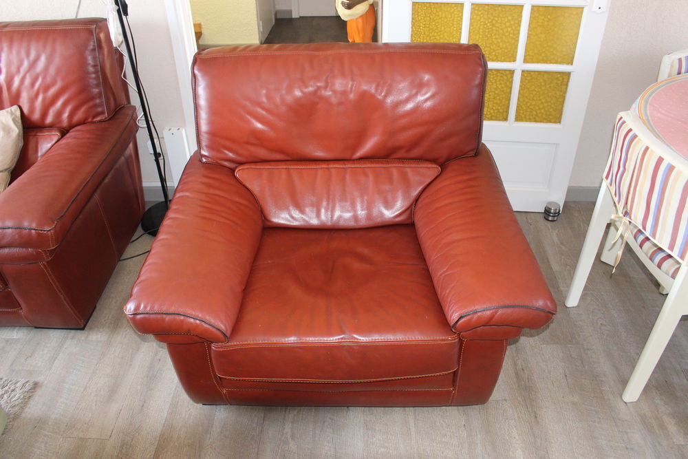 Canap&eacute; et fauteuil cuir Meubles