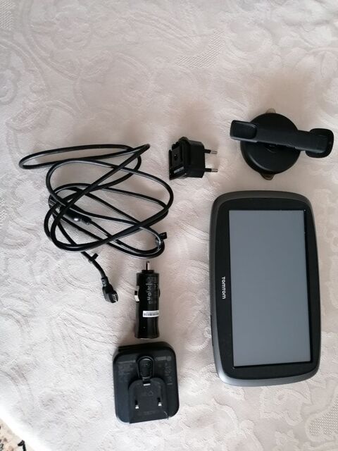 GPS TOMTOM GO60 70 Jou�-l�s-Tours (37)