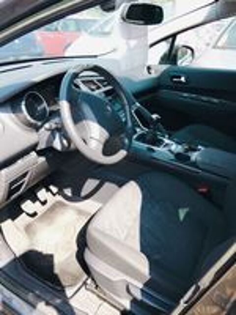 3008 110cv  2011 occasion 72230 Arnage