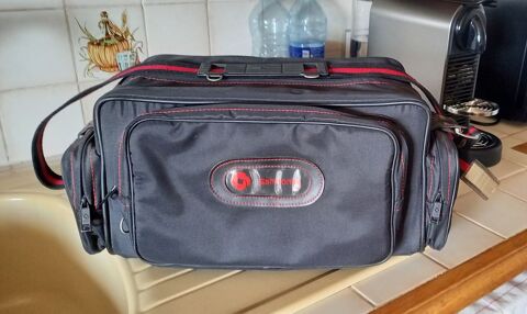 Sacoche 25 Villeneuve-Loubet (06)