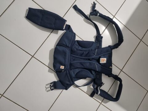 Porte b�b� / enfants en tissus compl�tement neuf � d�battre 120 Vienne (38)