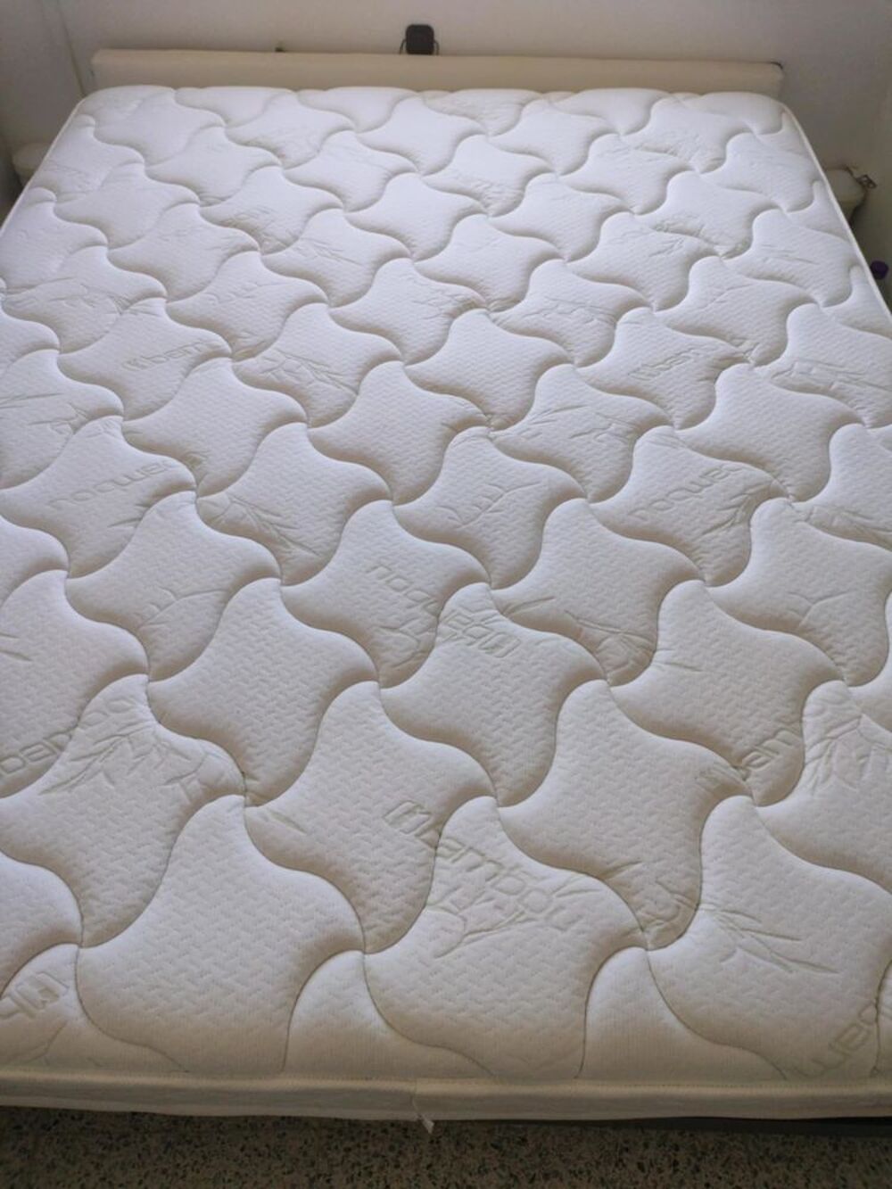Ensemble Matelas + Sommier Hypnia Luxe Meubles