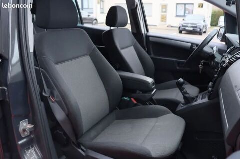 Opel zafira 1.7 CDTI - 125 ch FAP Connect Pack