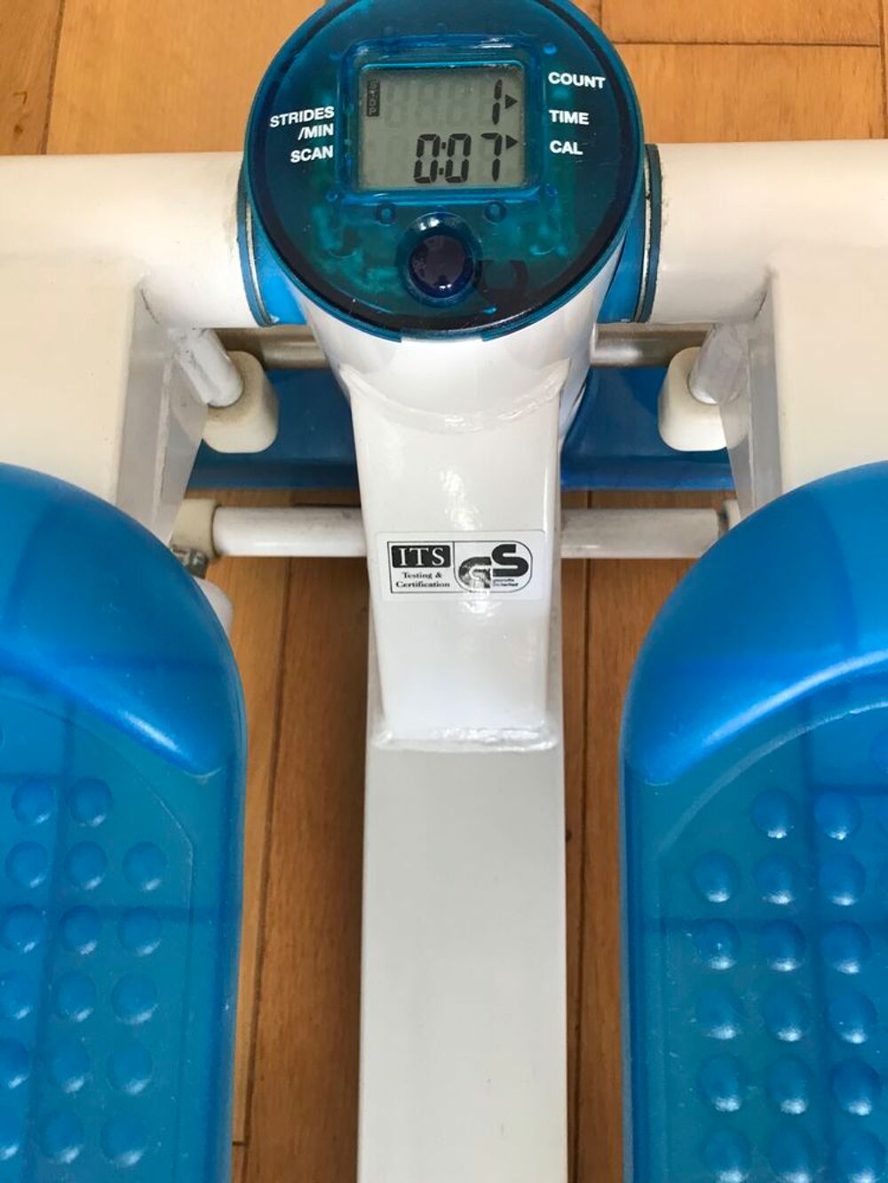 P&eacute;dalier d'appartement steeper Go Sport
avec compteur
Jeux / jouets