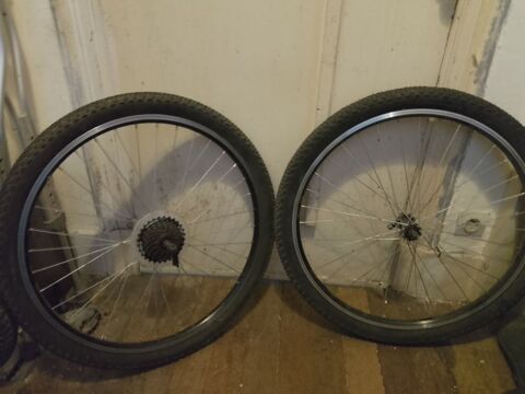 Pi&egrave;ces et &eacute;quipements Moto - Scooter - Quad Pi&egrave;ces et &eacute;quipements Moto - Scooter - Quad  occasion Cr&eacute;cy-sur-Serre 02270