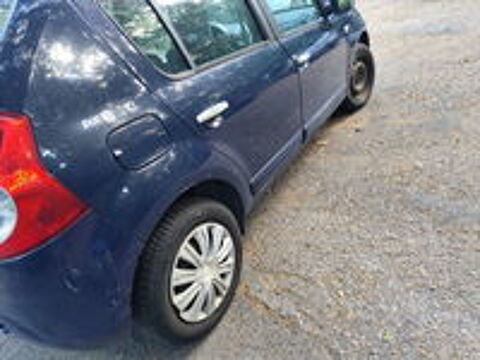 Sandero 1.4 MPI 75 GPL eco2 Laur&eacute;ate 2010 occasion 76350 Oissel