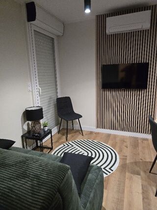  Appartement à louer 2 pièces 35 m²