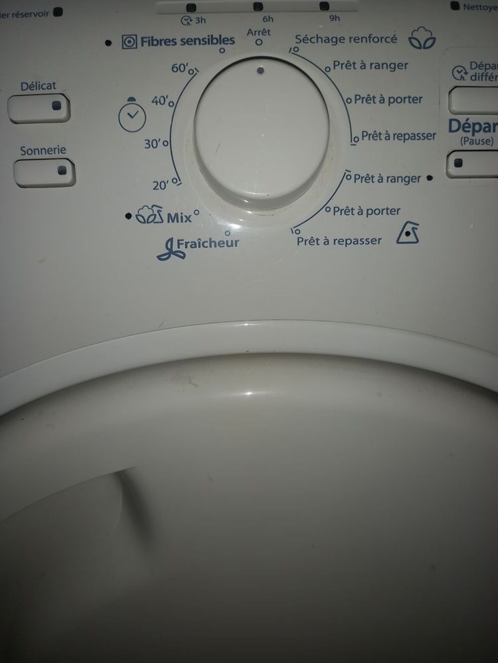 S&egrave;che Linge Whirlpool Electroménager