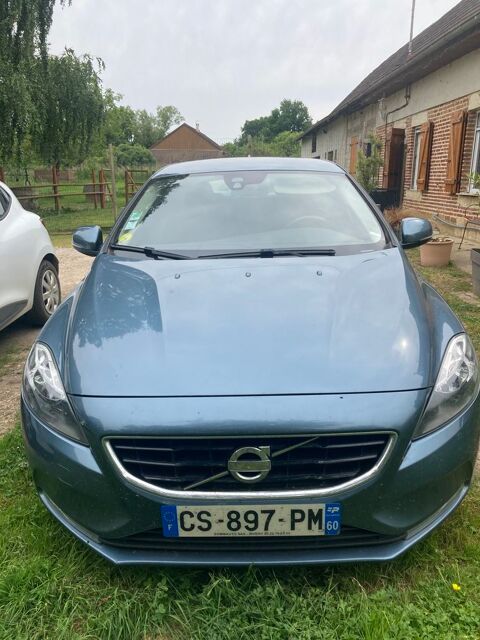 Volvo v40 Business D3 150 Momentum Business