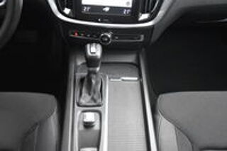 V60 D3 AdBlue 150 ch Geartronic 8 Momentum 2019 occasion 56300 Pontivy