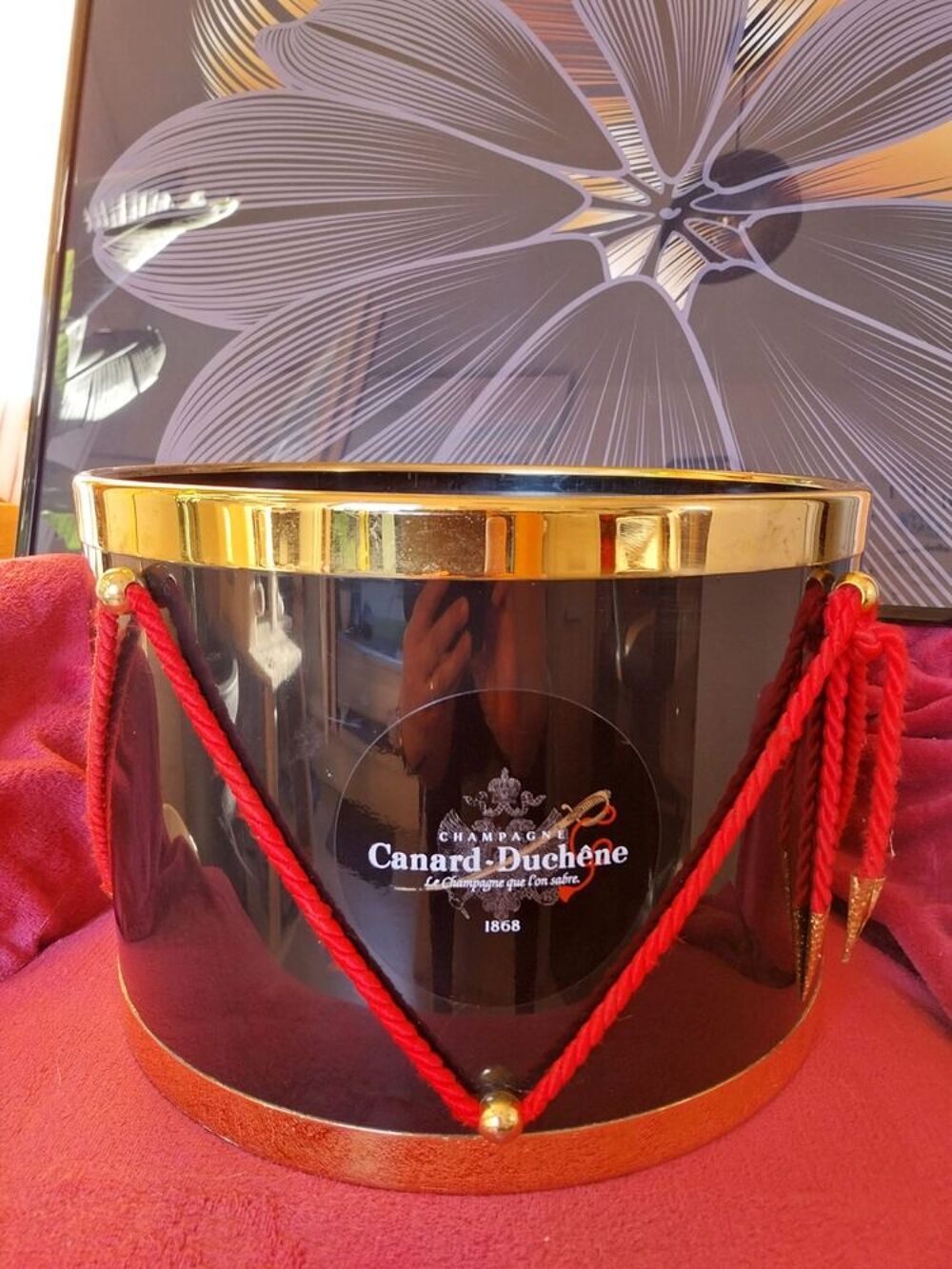 Un Tambour Raffraichisseur de 7 Bouteilles de Champagne 