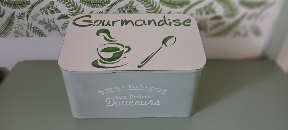Bo&icirc;te M&eacute;tallique D&eacute;corative Gourmandise Verte Décoration