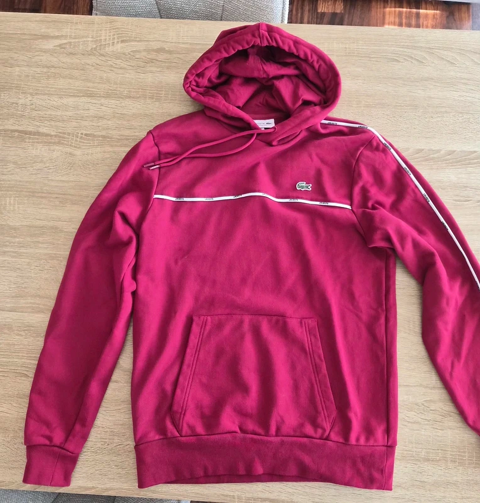 Sweat lacoste a capuche Taille 4 Saint-Dié-des-Vosges (88)