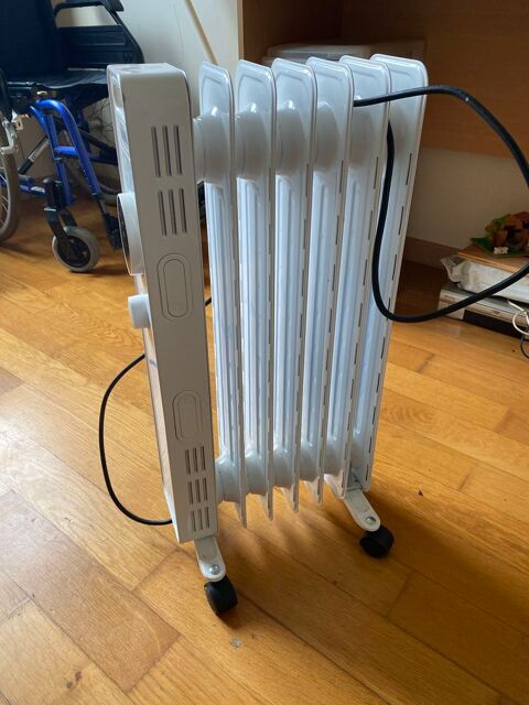Petit radiateur d'appoint 25 Bagnolet (93)