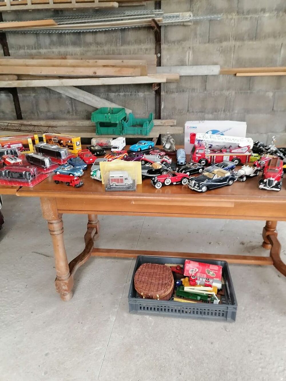 Voiture miniature de collection 