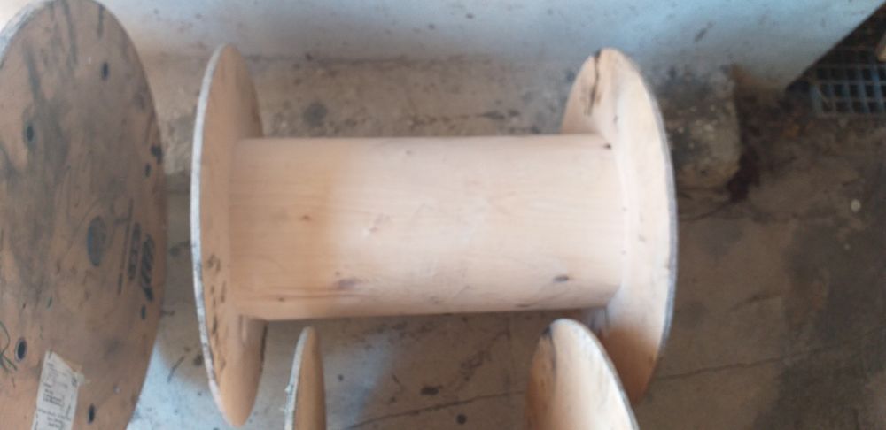 Tourets
2 caisse en bois pour jardinieres Jardin