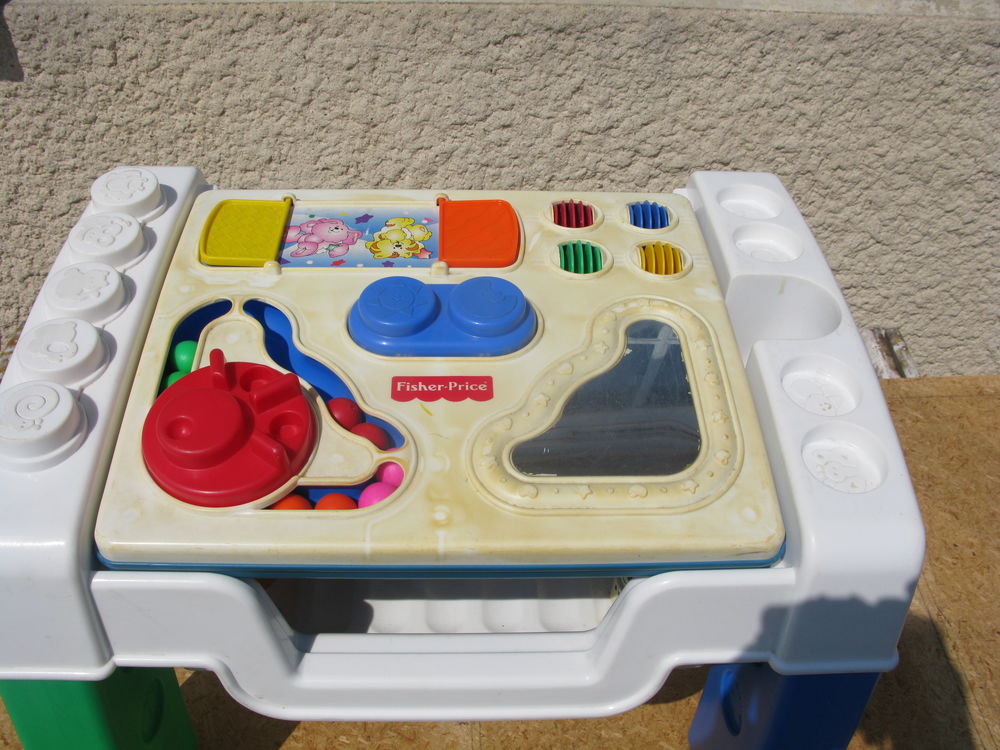 Objet pour enfants. Jeux / jouets