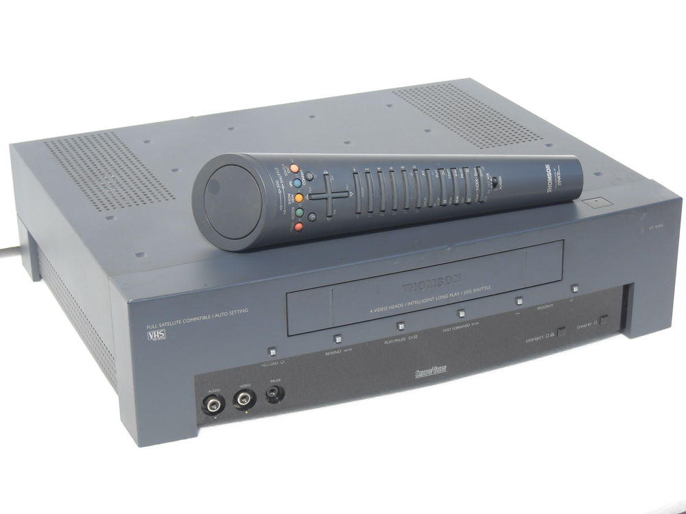 MAGNETOSCOP VHS Photos/Video/TV