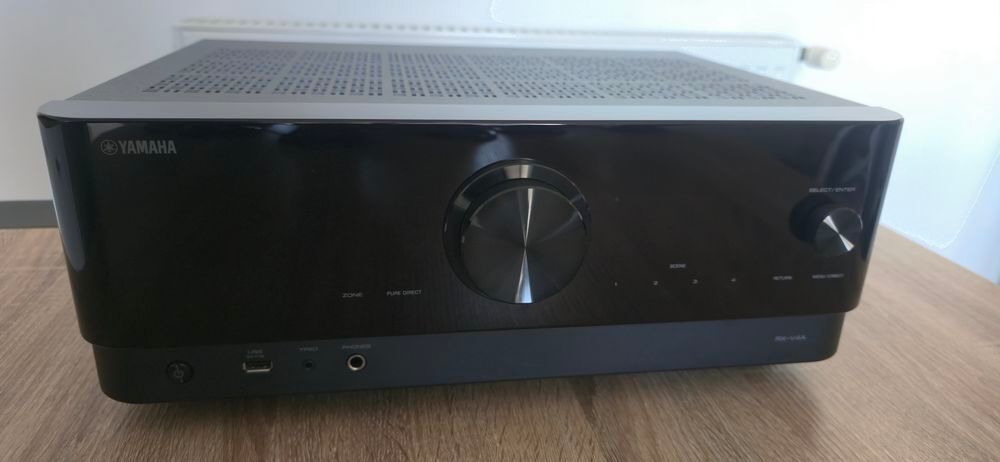 Ampli Home Cinema Yamaha RX-V4A avec 5 enceintes Cabasse Eol Audio et hifi