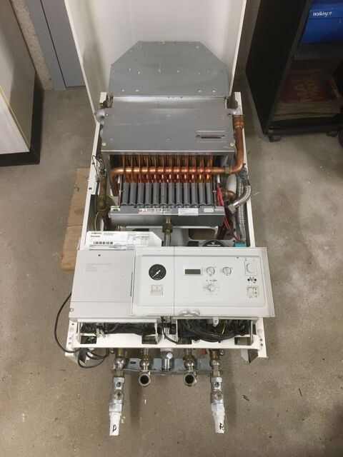 CHAUDIERE VIESSMANN ET BALLON DE 80 LITRES VIESSMANN
100 Fourchambault (58)